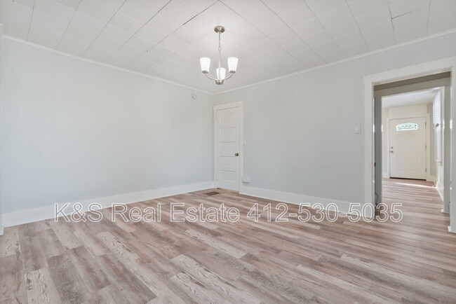 Building Photo - 523 Edgewood Ave