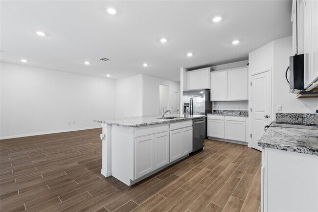 Building Photo - 1449 NW 136th St