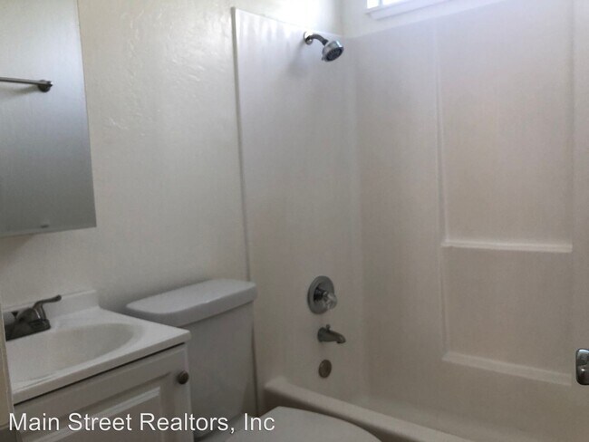 Building Photo - 1945 42nd Ave