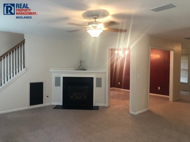 Building Photo - Spacious Home in Hopkins Area! Apply Now!