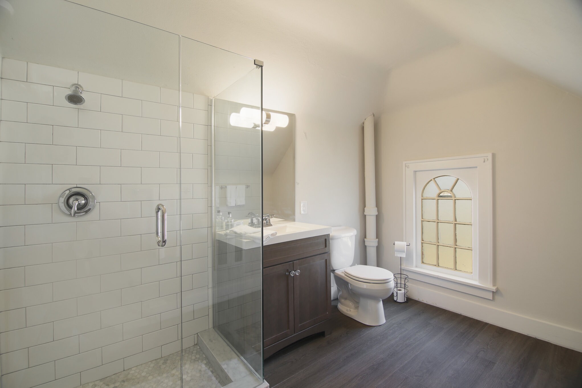 Building Photo - 1112 Grand Ave