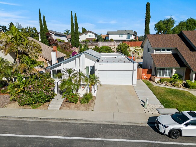 Primary Photo - 3 Bedroom 2 Bathroom home available DECEMBER 5th