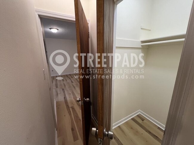 Building Photo - 1 bedroom in Boston MA 02135