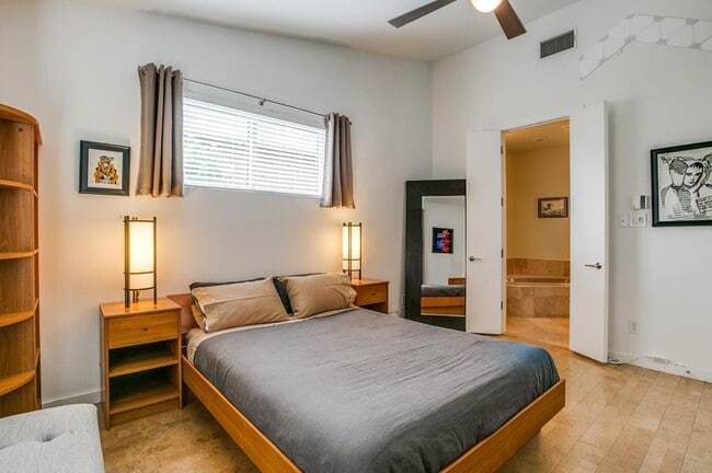 Building Photo - 744 Cannen John Ln