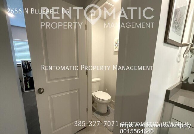 Building Photo - 2656 N Bluebell Dr