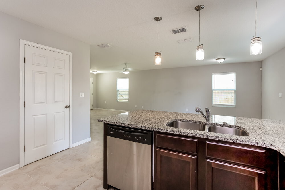 Building Photo - 8349 Highfield Ave