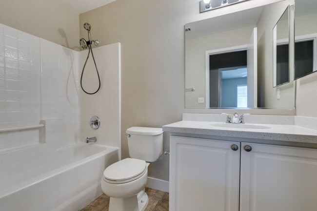 Building Photo - 3BDRM Townhome in Durango Trails community