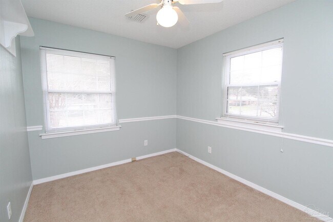 Building Photo - 4206 Lynn Ora Dr