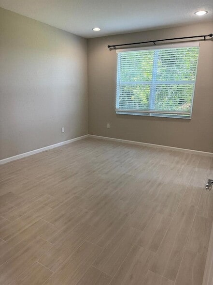 Building Photo - 2850 NW Treviso Cir