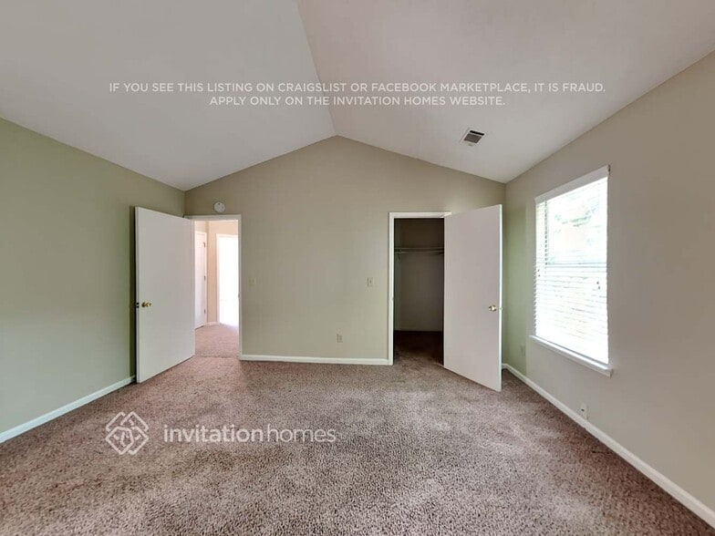 Building Photo - 1411 Chelsea Downs Ln NE