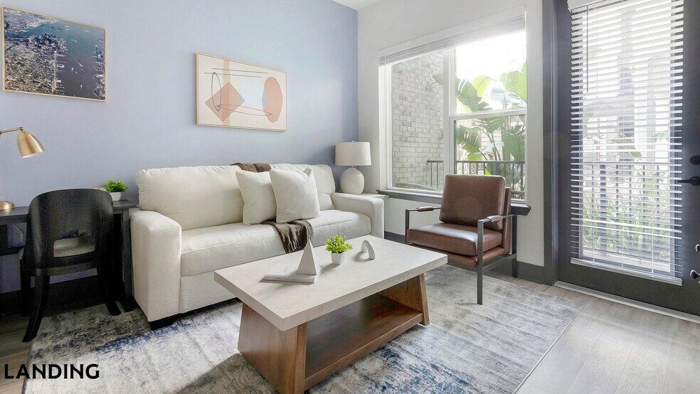 Building Photo - 944 Broadcast Pl