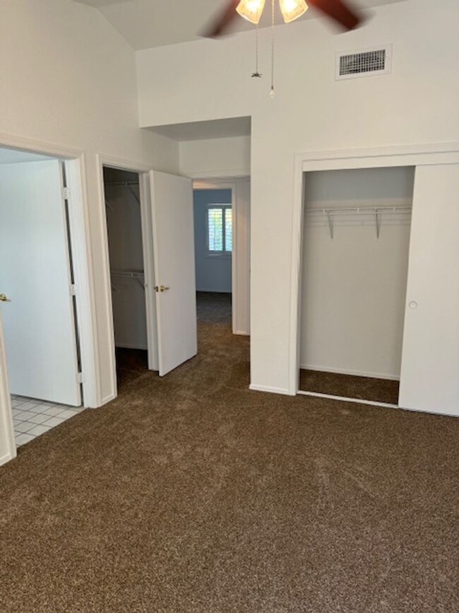 Building Photo - 2 Bedroom located in Sun City Summerlin 55+