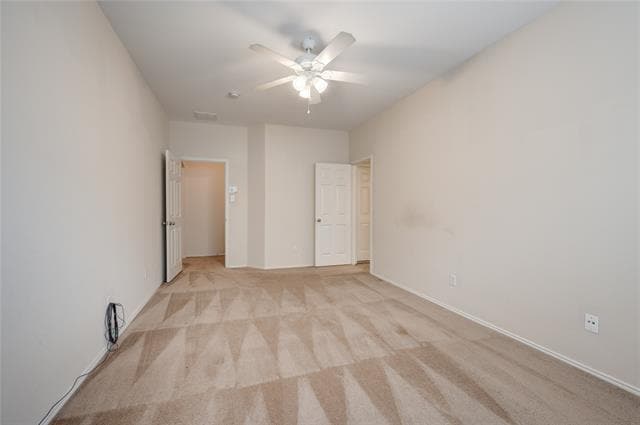 Building Photo - 1415 Ravenwood Dr