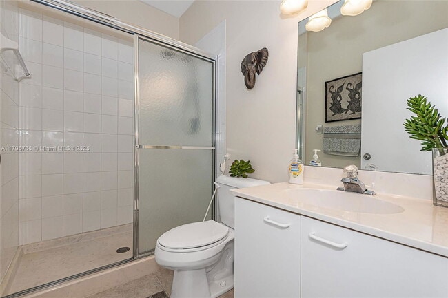 Building Photo - Northwest 158th Avenue, Pembroke Pines, FL...