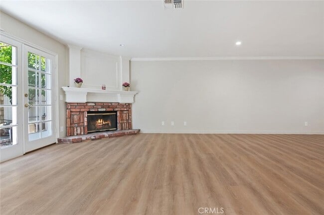 Building Photo - 18850 Hatteras St
