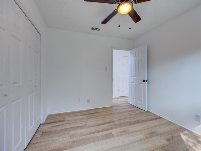 Building Photo - 7602 Pebble Brook Cove