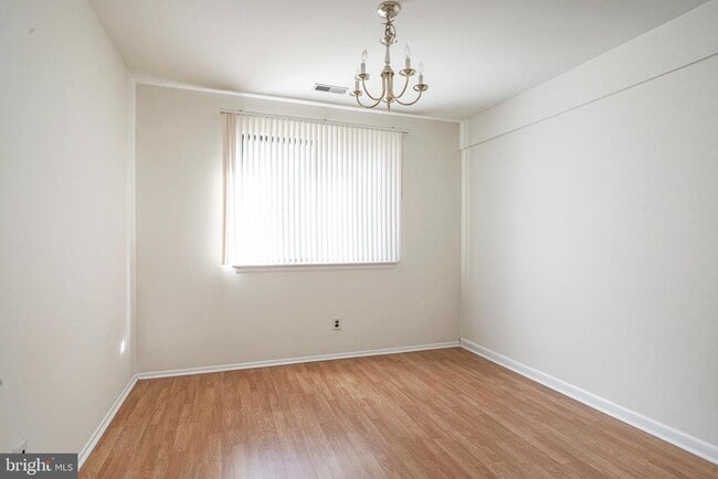 Building Photo - 3 Libra Ln