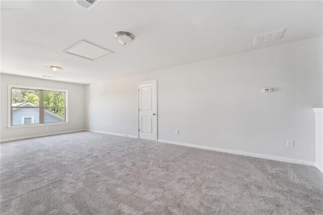 Building Photo - 850 Grove Valley Dr