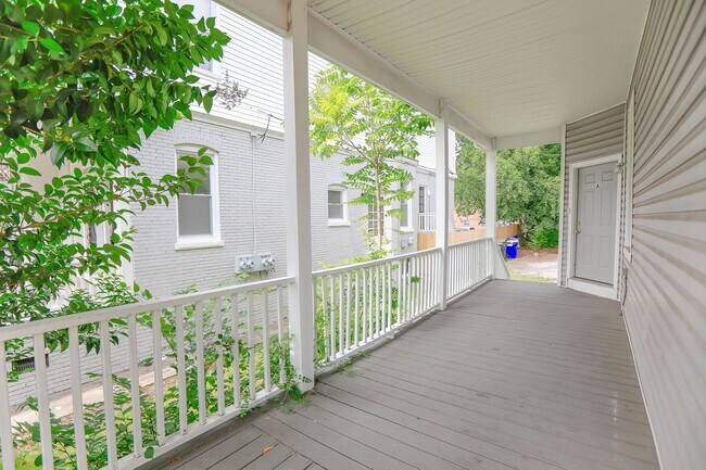Building Photo - 3611 Granby St