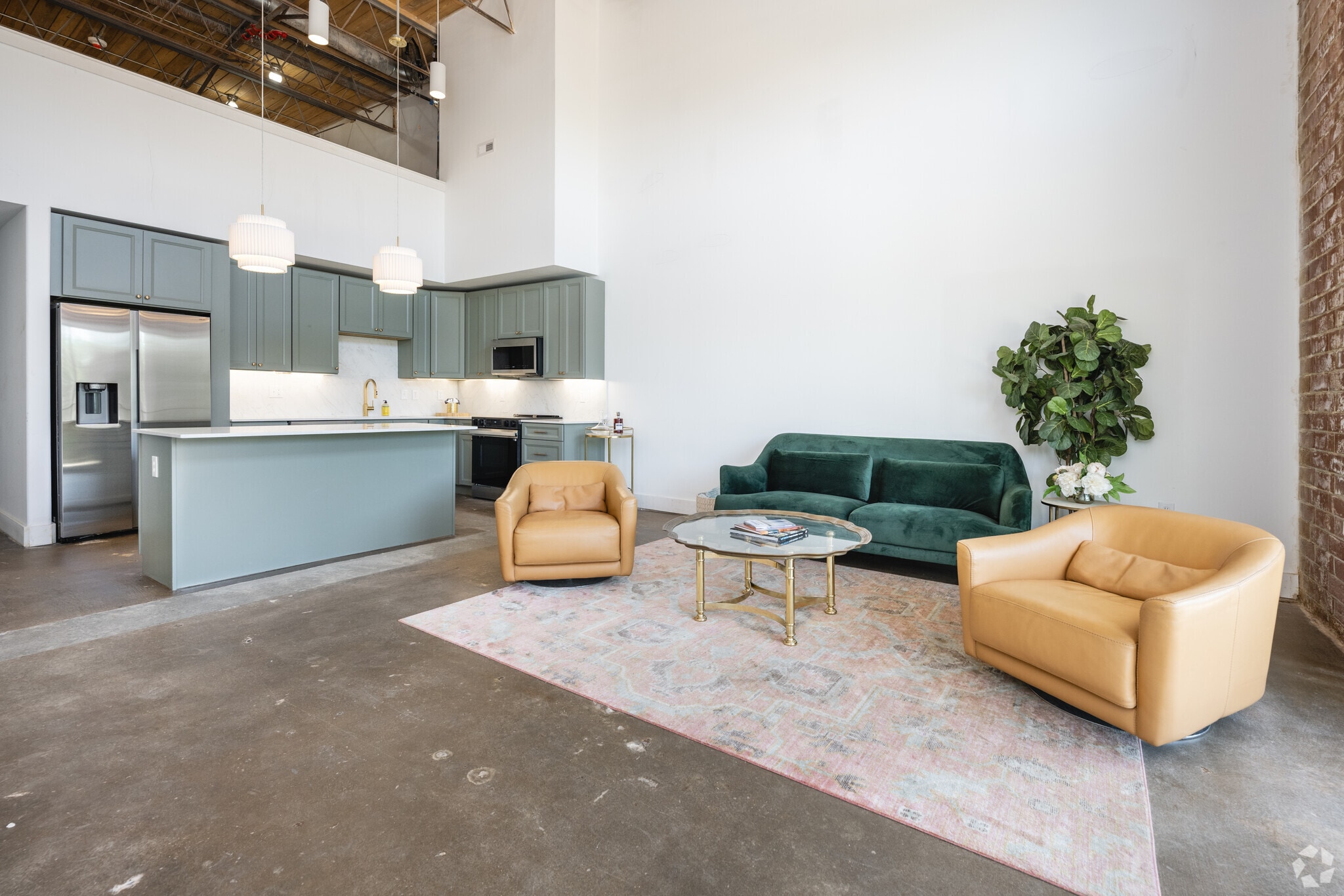 3BR, 3BA - 1,660SF - Kitchen - Greer Mill