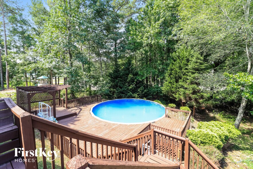 Building Photo - 42 Appleton Way