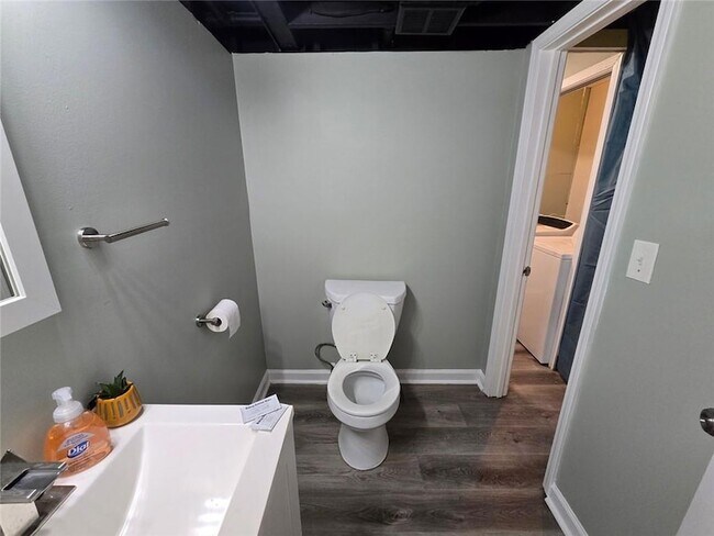 Building Photo - 3267 Aspen Cir SW