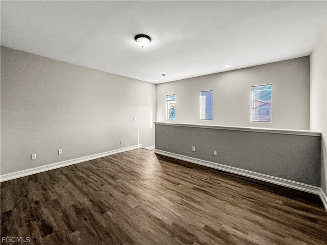 Building Photo - 9452 Montebello Way