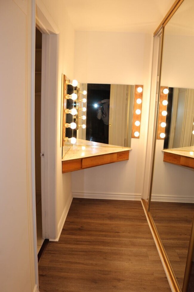 Building Photo - 19275 Symeron Rd