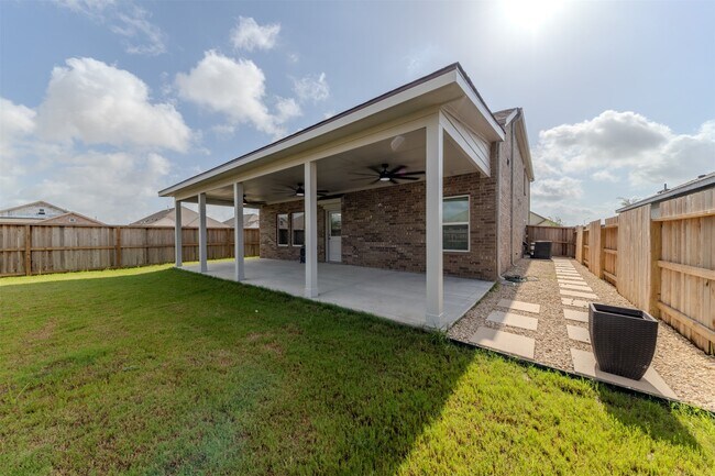 Building Photo - 2074 Solstice Lndg Dr