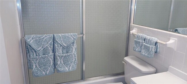 Building Photo - 232 Hibiscus Ave