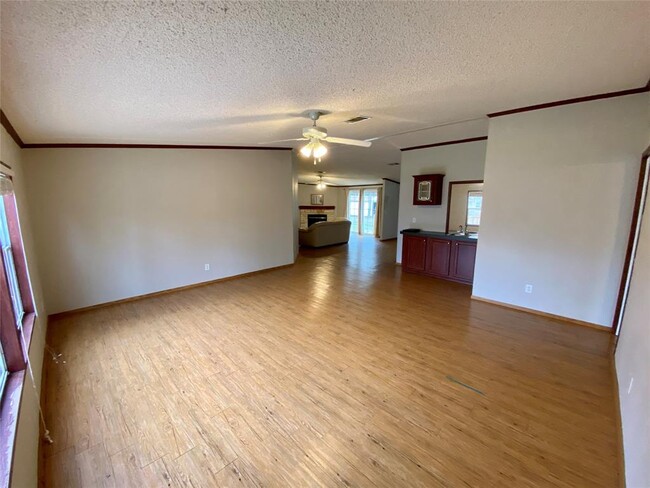 Building Photo - 11273 Camp Creek Way