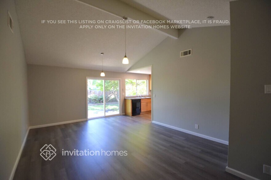 Building Photo - 1120 Whipporwill Way