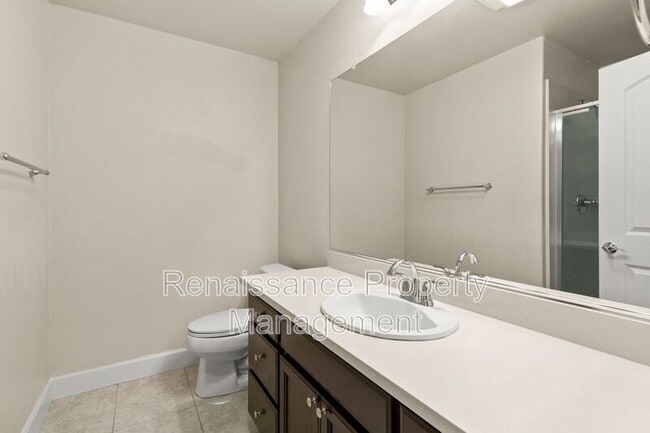 Building Photo - 638 W Gravino Dr