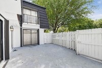 Building Photo - 320 Woodland Rd