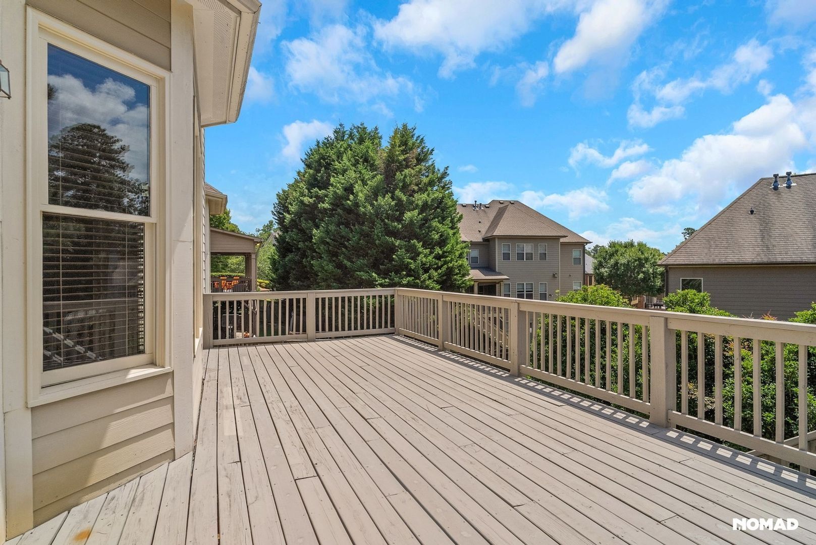 Building Photo - 6437 Blue Water Dr