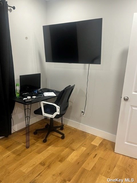 Building Photo - 515 Beach 43rd St