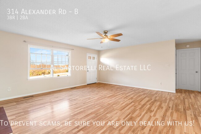 Building Photo - 314 Alexander Rd