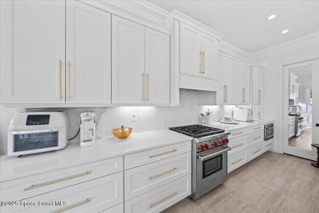 Building Photo - 7707 Kiawah Way