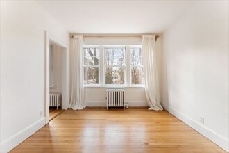 Building Photo - 20 Concord Ave