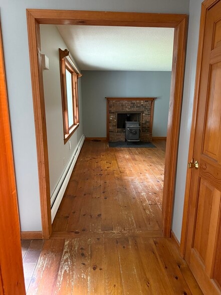 Building Photo - 161 Sand Pond Rd