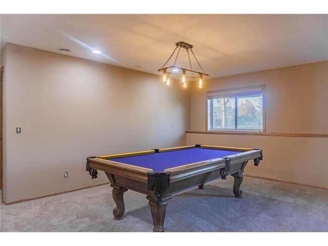 Building Photo - 1216 S Windmill Creek