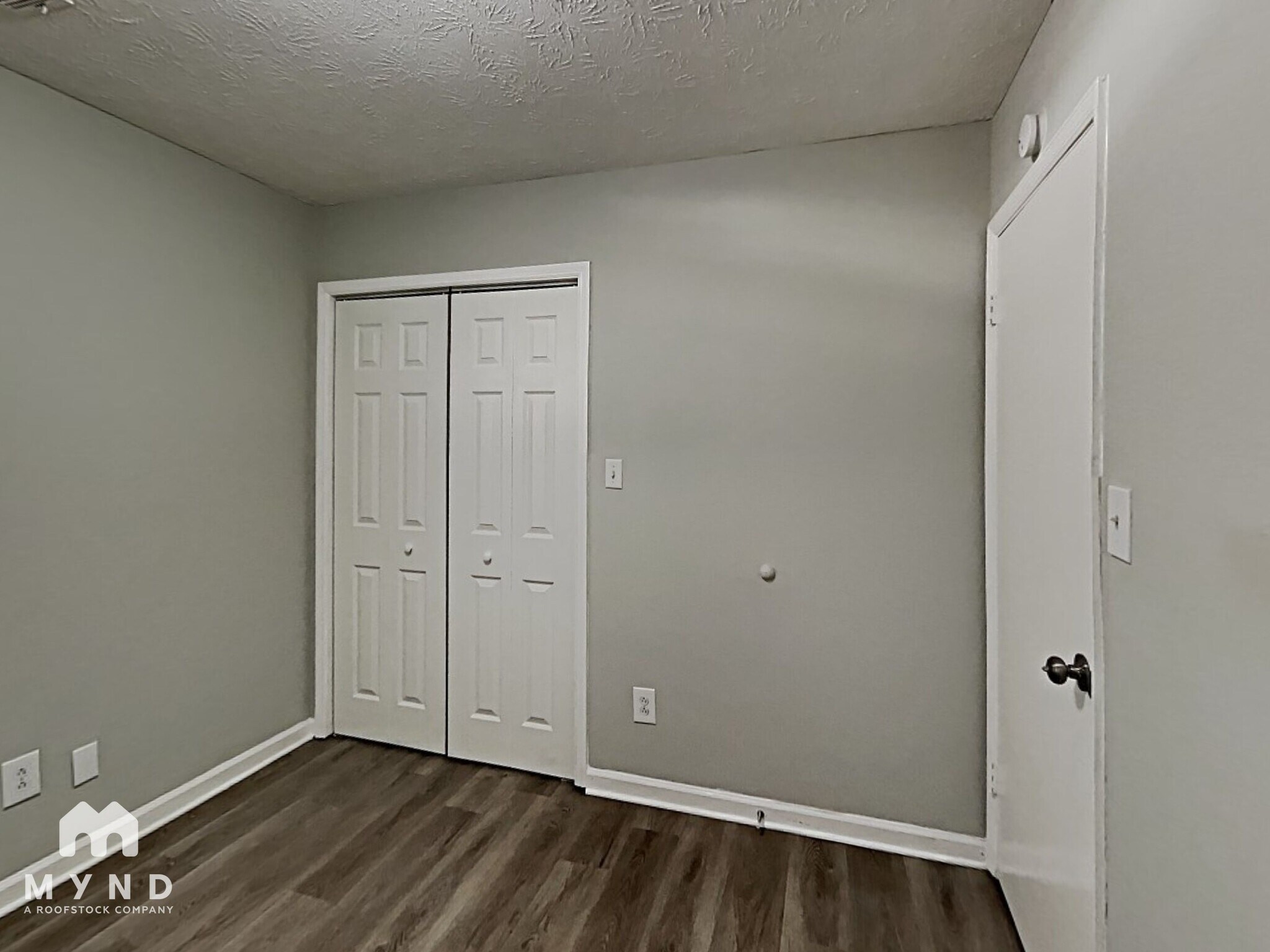 Building Photo - 119 Vincent Ave