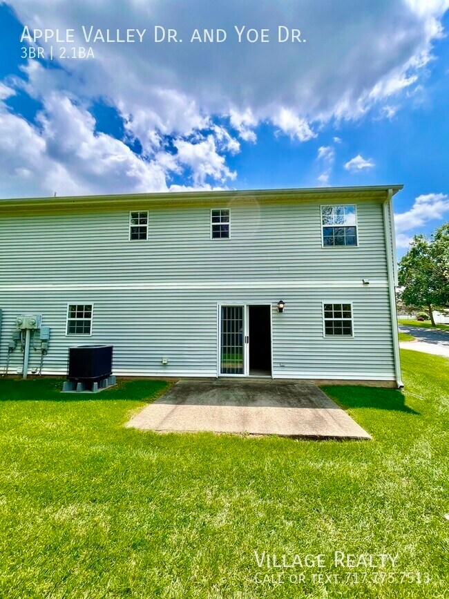Building Photo - 914 Apple Valley Dr