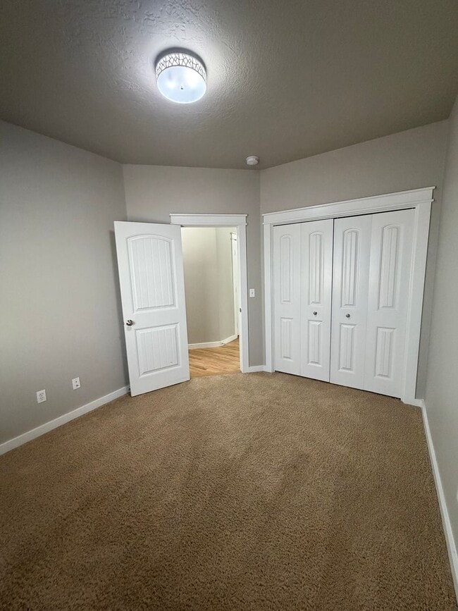 Building Photo - 3024 N Christian Way
