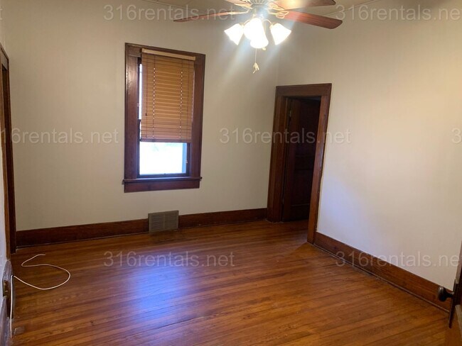 Building Photo - COMING SOON, PLEASE CHECK BACK
