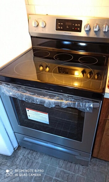 Stove - 27 Bowdoin St