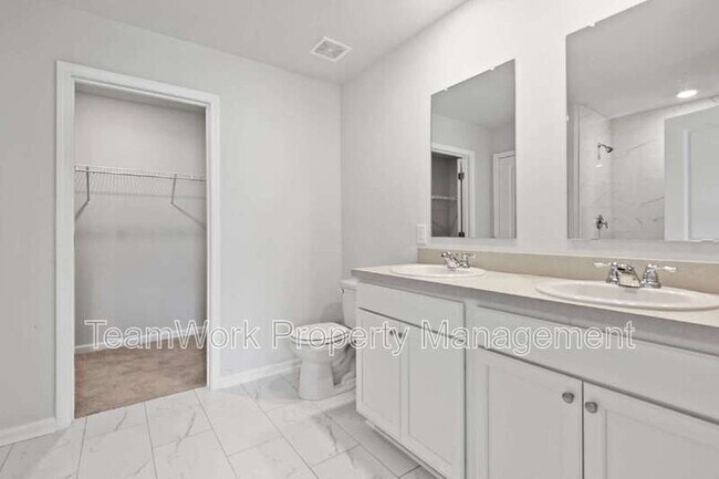 Building Photo - 124 Orchid Bloom Cir