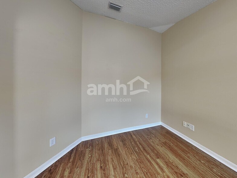 Building Photo - 160 Andalusia Ave NW