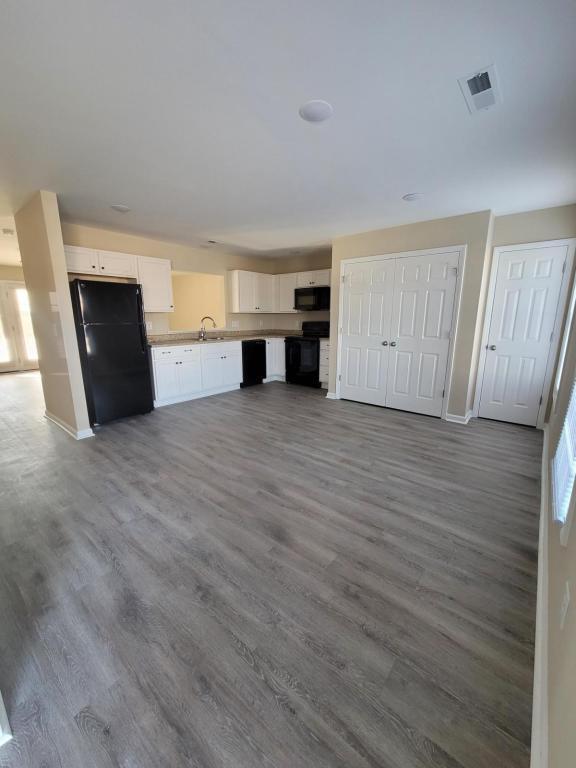 Building Photo - 3940 Sedona Dr