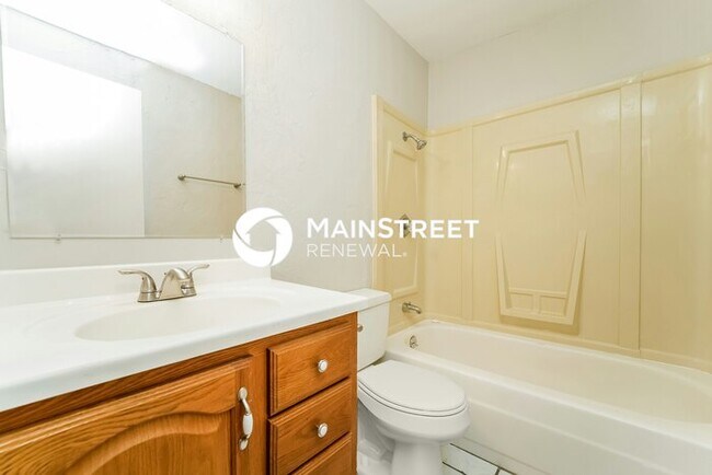 Building Photo - 3 Bedroom Pet-Friendly Home in Tucson, AZ ...